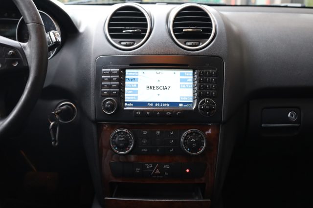 MERCEDES-BENZ ML 280 usata, con Regolazione elettrica sedili