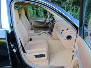 PORSCHE Cayenne usata, con Trazione integrale