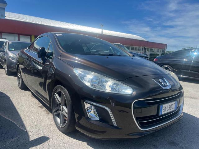 PEUGEOT 308 usata, con Airbag