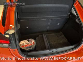 OPEL Corsa usata, con Autoradio digitale