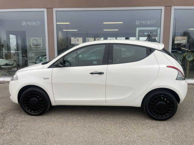 LANCIA Ypsilon usata, con ABS