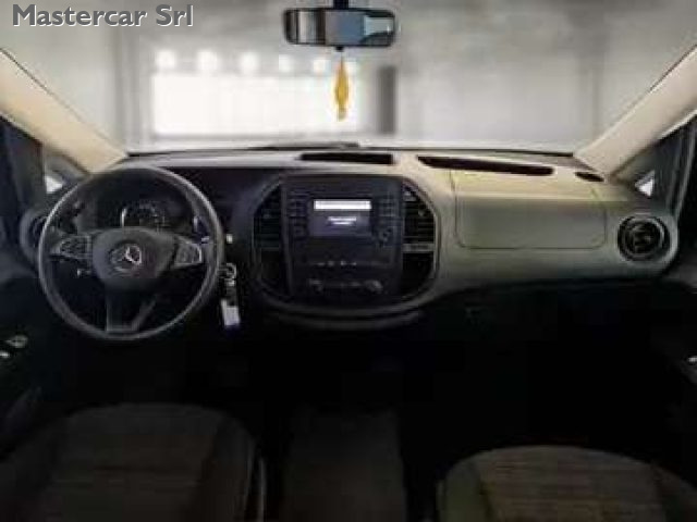 MERCEDES-BENZ Vito usata, con Climatizzatore