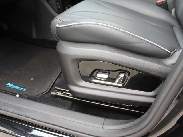 OMODA 5 usata, con Autoradio digitale