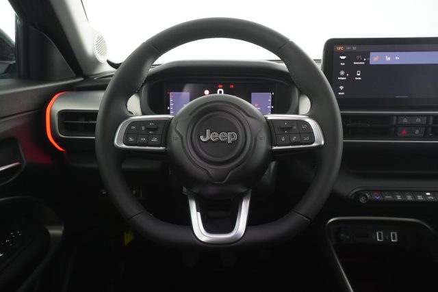 JEEP Avenger usata 11