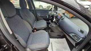 LANCIA Ypsilon usata, con ESP