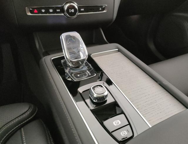 VOLVO XC90 usata, con Fari LED