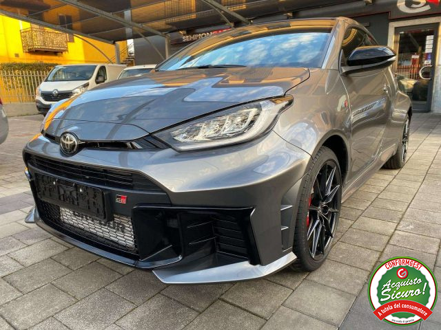 TOYOTA Yaris usata, con Airbag