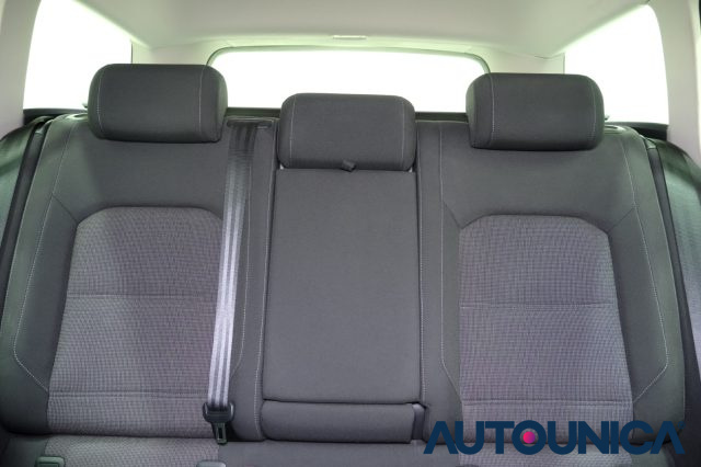 VOLKSWAGEN Passat Variant usata 39