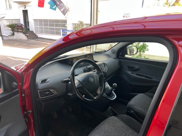 LANCIA Ypsilon usata 28