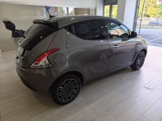LANCIA Ypsilon usata, con Airbag Passeggero
