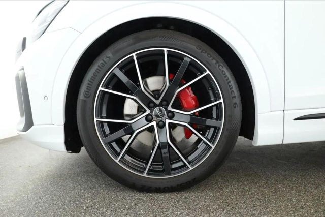 AUDI Q8 usata, con Autoradio