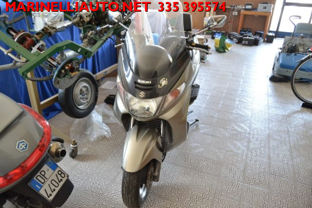 SUZUKI Burgman AN 400 usata 1