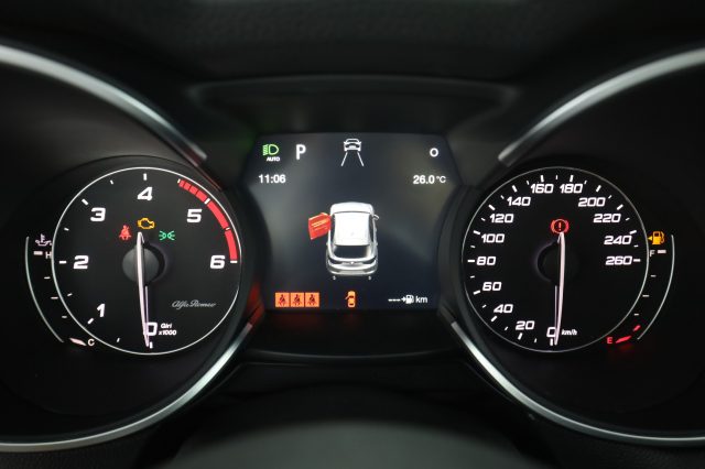 ALFA ROMEO Stelvio usata 6