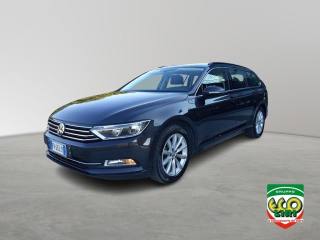 VOLKSWAGEN Passat usata, con Airbag