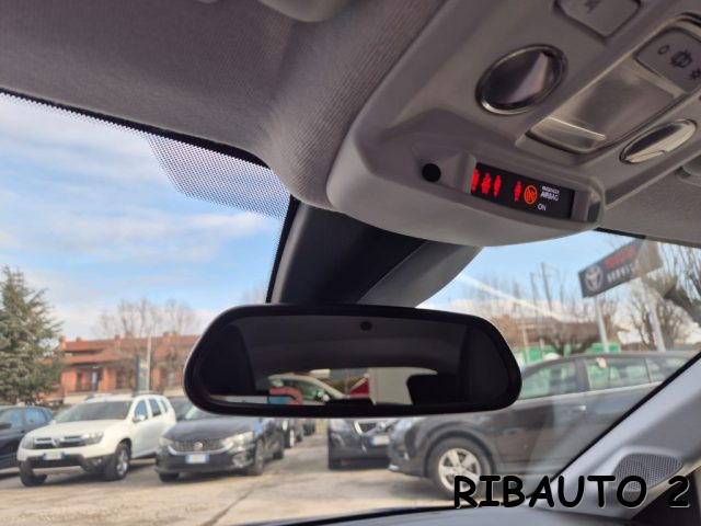 OPEL Corsa usata, con Servosterzo