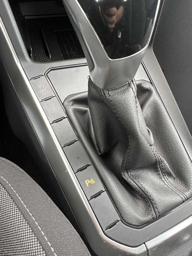 VOLKSWAGEN Taigo usata, con ESP