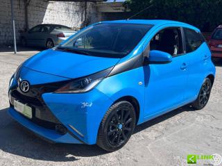 TOYOTA Aygo 1.0 VVT-i 70 CV TSS X-BLACK