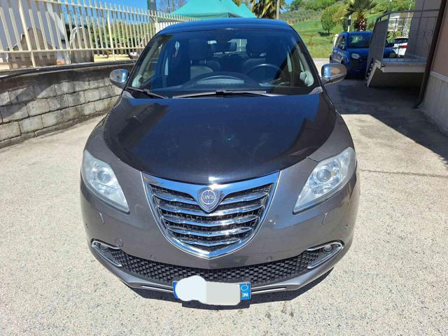 LANCIA Ypsilon usata, con Airbag