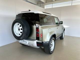 LAND ROVER Defender usata, con Airbag