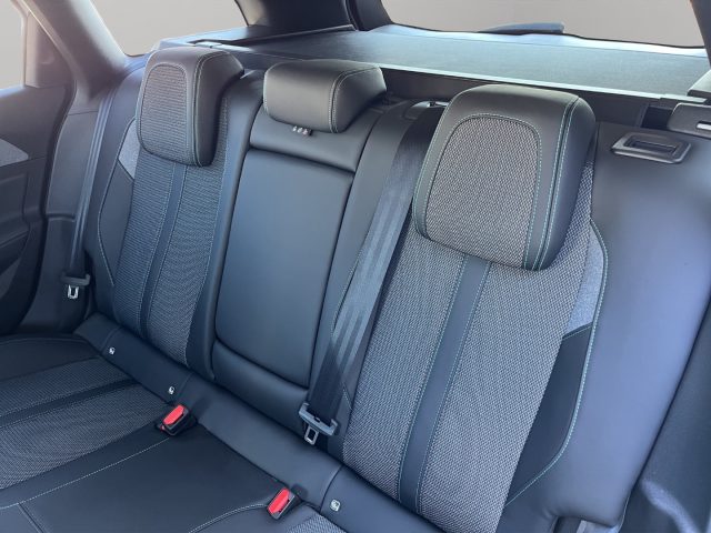 PEUGEOT 308 usata, con Climatizzatore