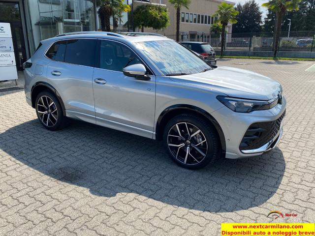 VOLKSWAGEN Tiguan usata, con Airbag laterali