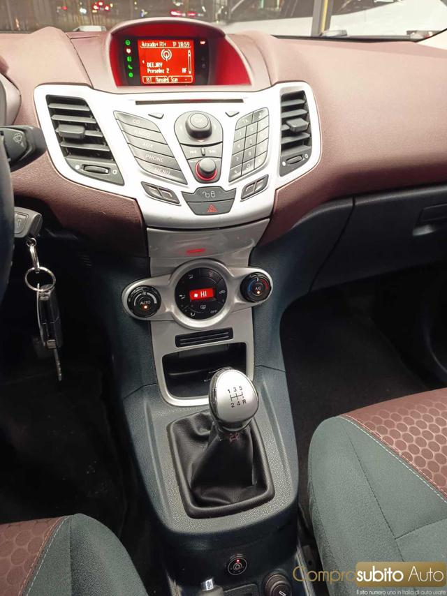 FORD Fiesta usata 11