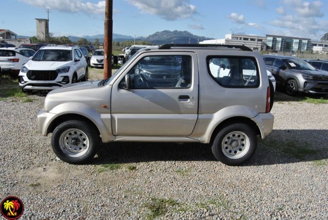 SUZUKI Jimny usata, con Alzacristalli elettrici