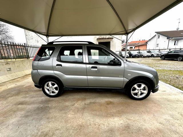 SUZUKI Ignis usata, con Boardcomputer