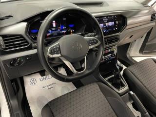 VOLKSWAGEN T-Cross usata, con USB