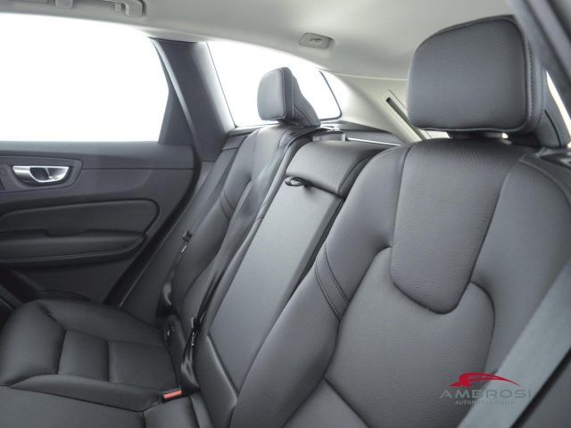 VOLVO XC60 usata 9