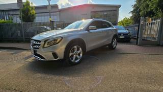 MERCEDES-BENZ GLA 200 usata, con Airbag