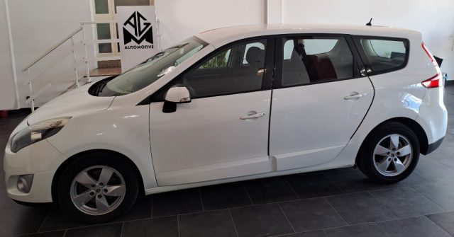 RENAULT Scenic usata, con Airbag laterali