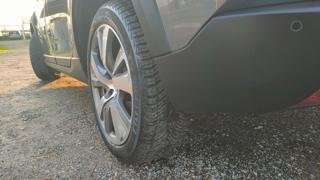PEUGEOT 2008 usata, con Touch screen
