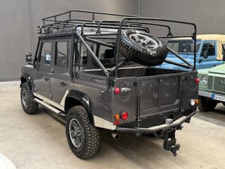 LAND ROVER Defender usata 5