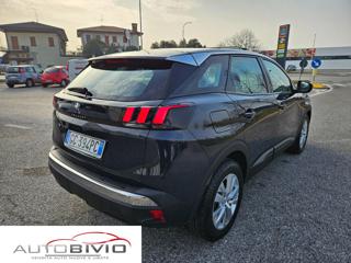 PEUGEOT 3008 usata, con Boardcomputer