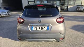 RENAULT Captur usata, con Autoradio