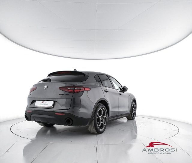 ALFA ROMEO Stelvio usata 2