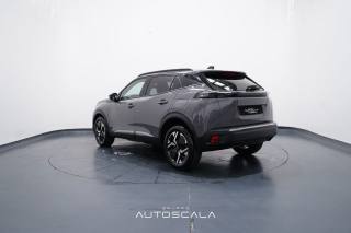 PEUGEOT 2008 usata, con Autoradio