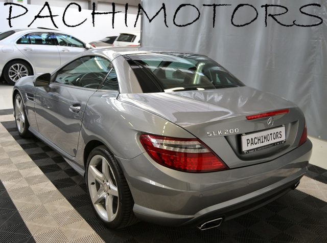 MERCEDES-BENZ SLK 200 usata, con Park Distance Control