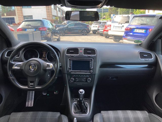 VOLKSWAGEN Golf usata, con Cruise Control