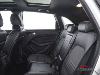 MERCEDES-BENZ CLA usata 9