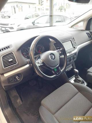 VOLKSWAGEN Sharan usata, con Controllo trazione