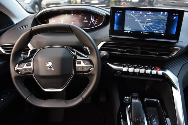 PEUGEOT 3008 usata, con Chiusura centralizzata