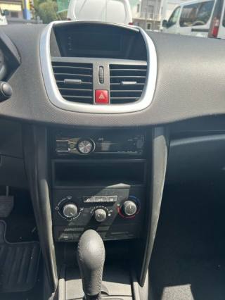 PEUGEOT 207 usata, con Servosterzo
