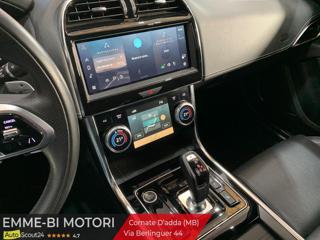 JAGUAR XE usata, con Interni in pelle
