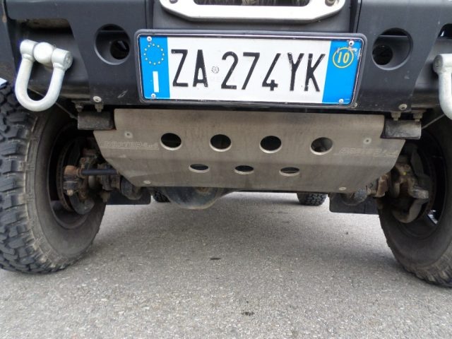 LAND ROVER Defender usata 11