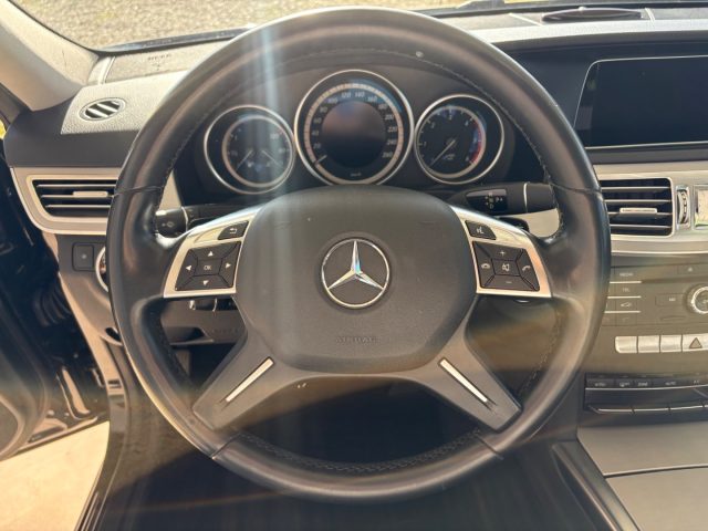 MERCEDES-BENZ E 200 usata, con Climatizzatore