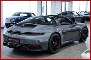PORSCHE 992 usata, con Autoradio