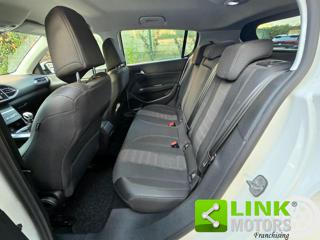 PEUGEOT 308 usata, con Controllo automatico clima