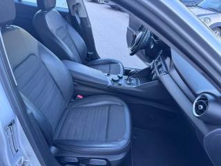 ALFA ROMEO Giulia usata, con Park Distance Control